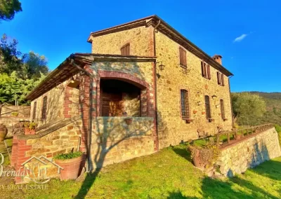 Casa en venta en Passignano sul Trasimeno cerca de la villa de George Lucas (Umbria, Italia)